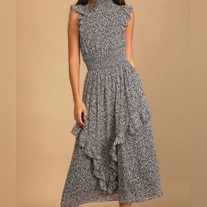 NWOT Lulus: Evalina Black Floral Print Mock Neck Maxi Dress Large